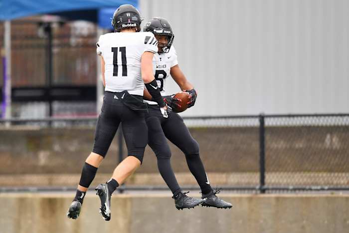 Tualatin.West-Linn.6A-football-semifinal.Leon-Neuschwander.93